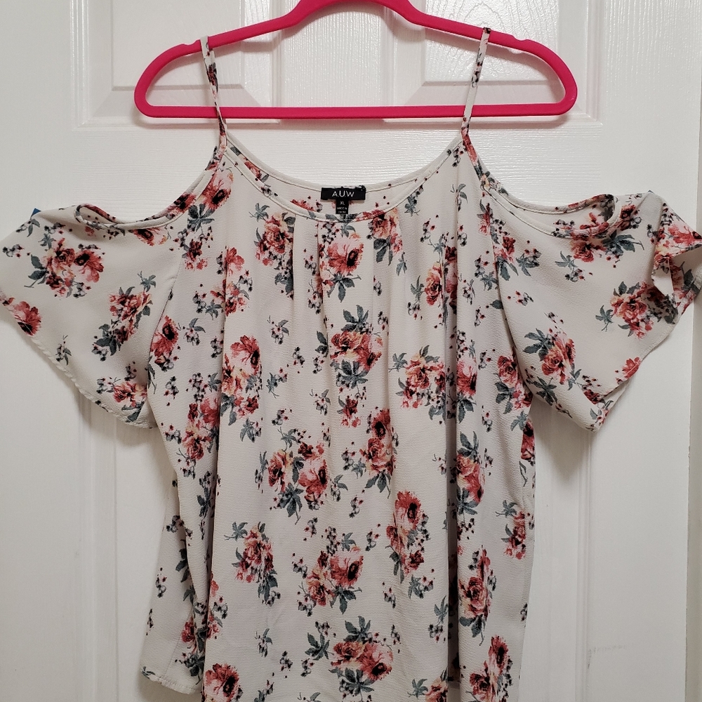 A.U.W Flower Top